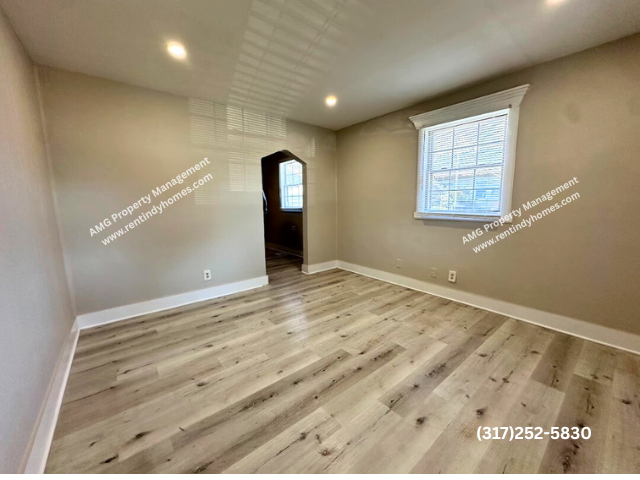 3540 E Vermont St - Photo 4 of 10