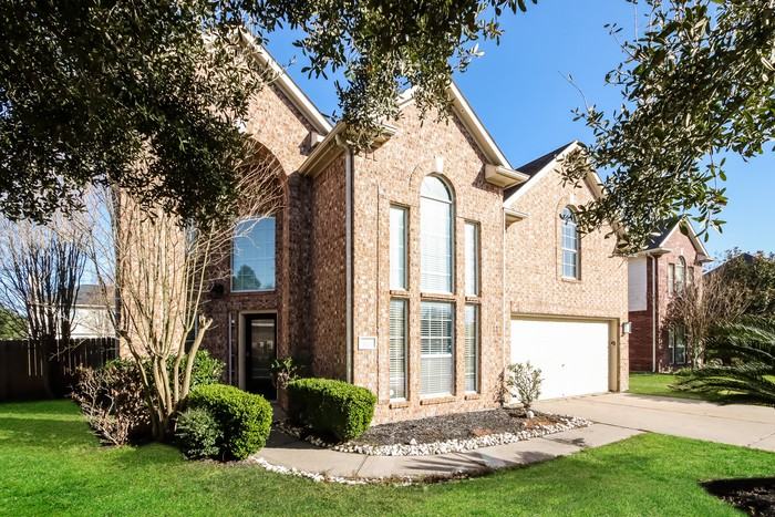 3119 Hummingbird Ln - Photo 2 of 24