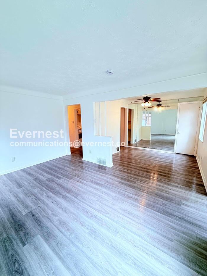 20527 Rosemont Ave - Photo 6 of 31