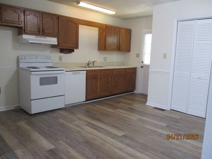 2100 Florida Ave #2100 - Photo 3 of 9