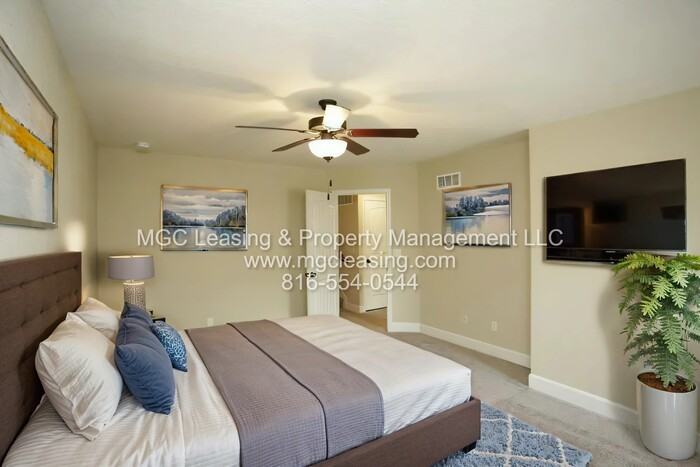 2126 Sw Timbertrace Ln - Photo 3 of 17