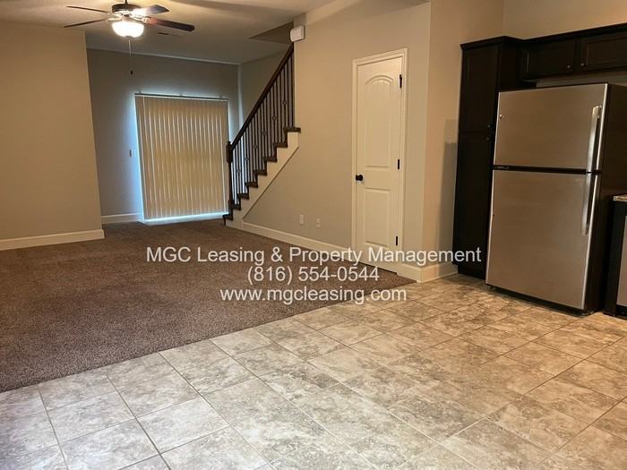 2126 Sw Timbertrace Ln - Photo 7 of 17