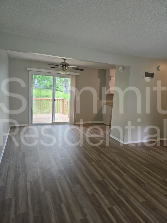 19300 E Salisbury Rd - Photo 2 of 17