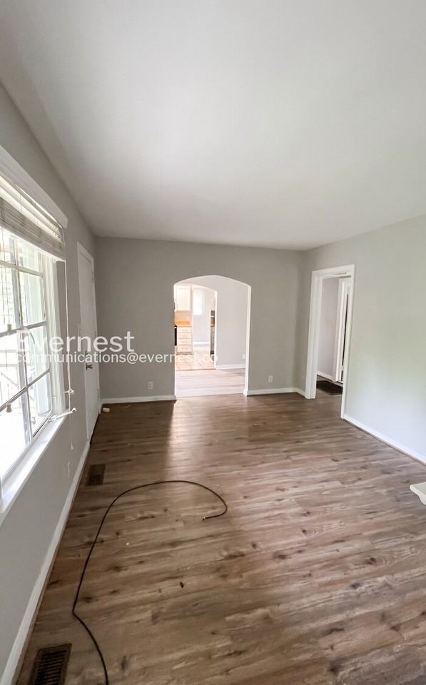 425 87th St S - Photo 6 of 13