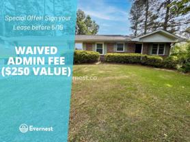 418 Center Cir Sw - Photo 1 of 1