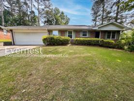 418 Center Cir Sw - Photo 1 of 1