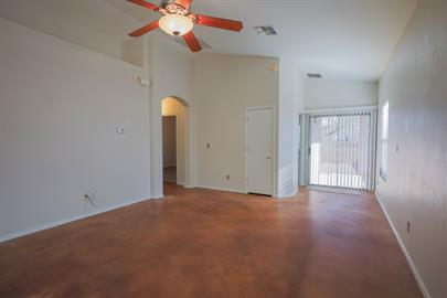 15099 S Theodore Roosevelt Way - Photo 5 of 28