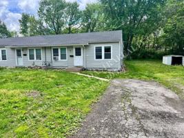 featured image of 111 S Annie St
