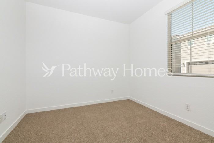 9915 E Tiburon Ave - Photo 3 of 29