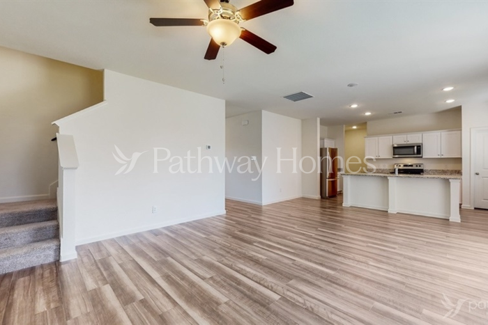 1428 Ancer Way - Photo 6 of 24