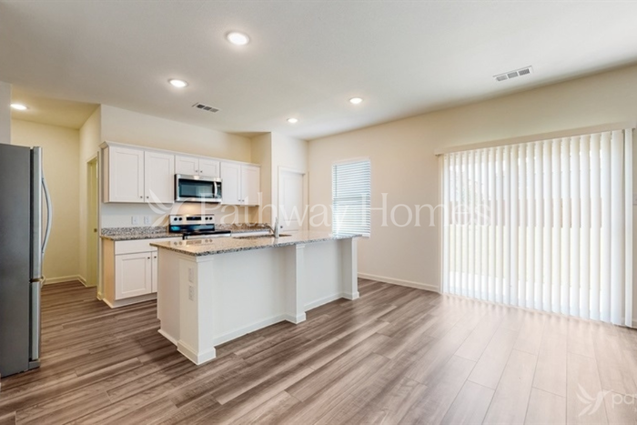 1428 Ancer Way - Photo 7 of 24