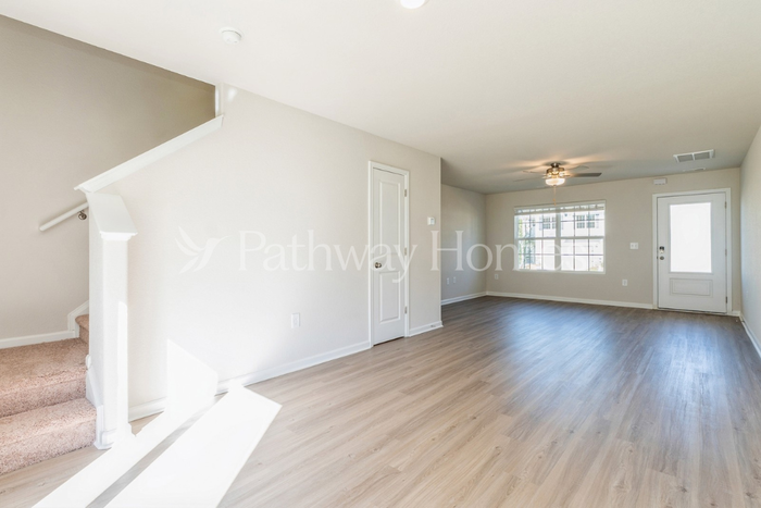 6316 Lowe Ln - Photo 5 of 21