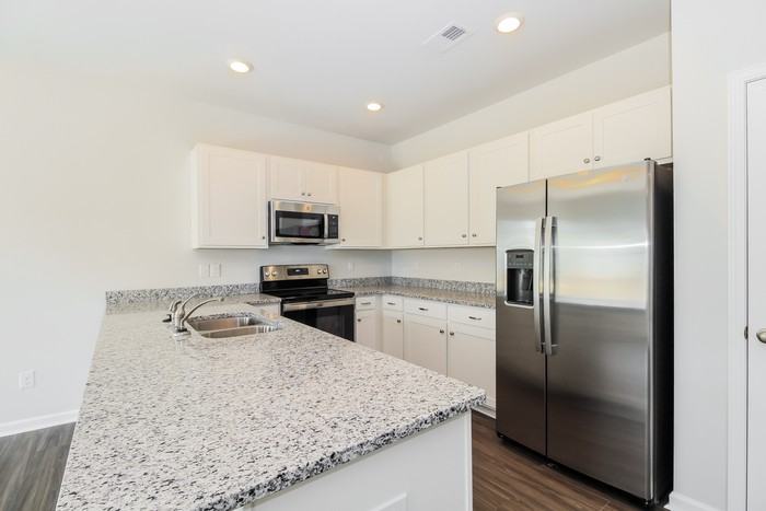 3915 Starry Sky Rd - Photo 7 of 14