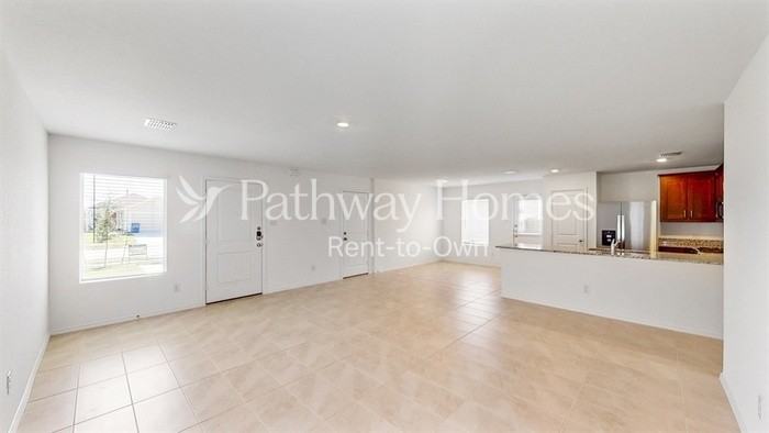 1329 Plum Rd - Photo 7 of 27