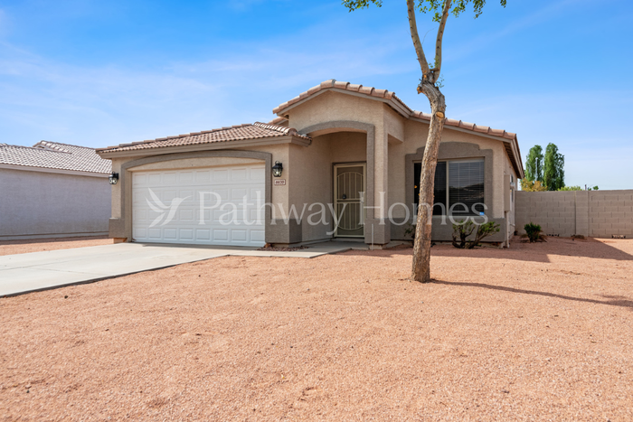 8839 W Manzanita Dr - Photo 2 of 20