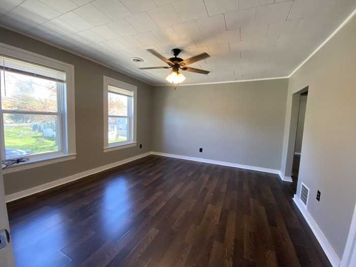 719 Alexandria St #719 - Photo 3 of 16