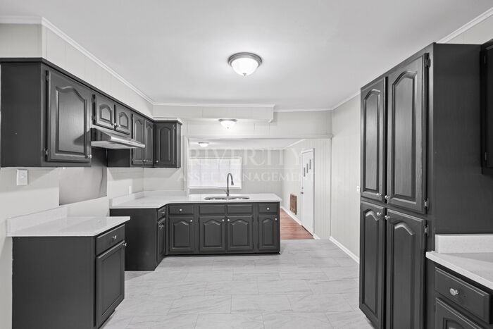 4059 Geraldus Ave - Photo 7 of 17