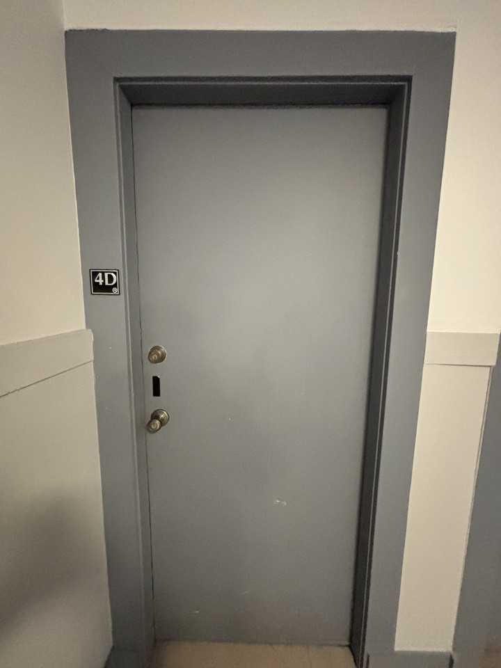 225 Golden Hill St #4D - Photo 5 of 18