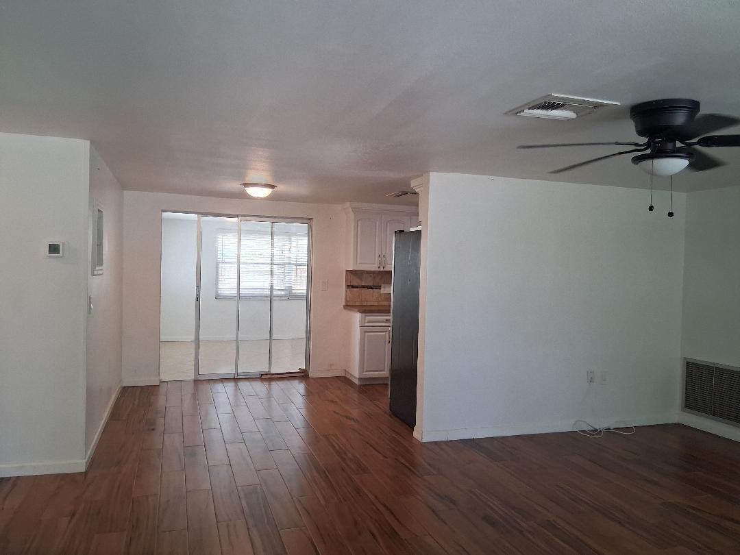 5152 Mecaslin Dr #NA - Photo 5 of 19