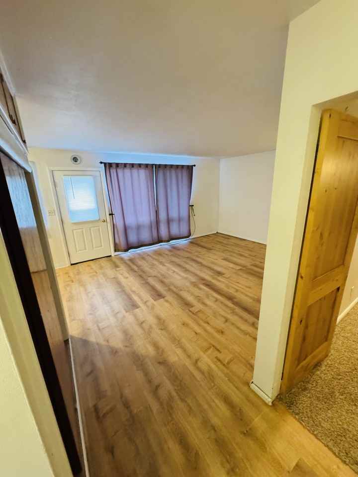 561 1/2 5th St N #NA - Photo 6 of 10