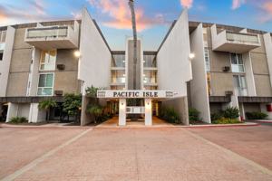 featured image of 3050 Rue Dorleans #317