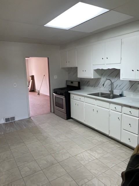 304 N 6th St #A - Photo 5 of 13