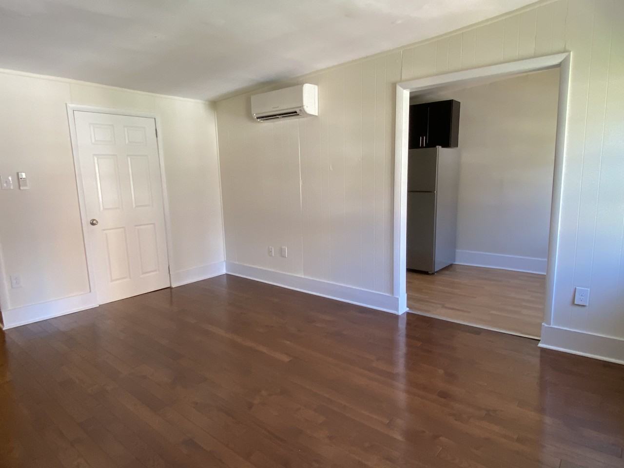 1510 Pine St #4F - Photo 3 of 13