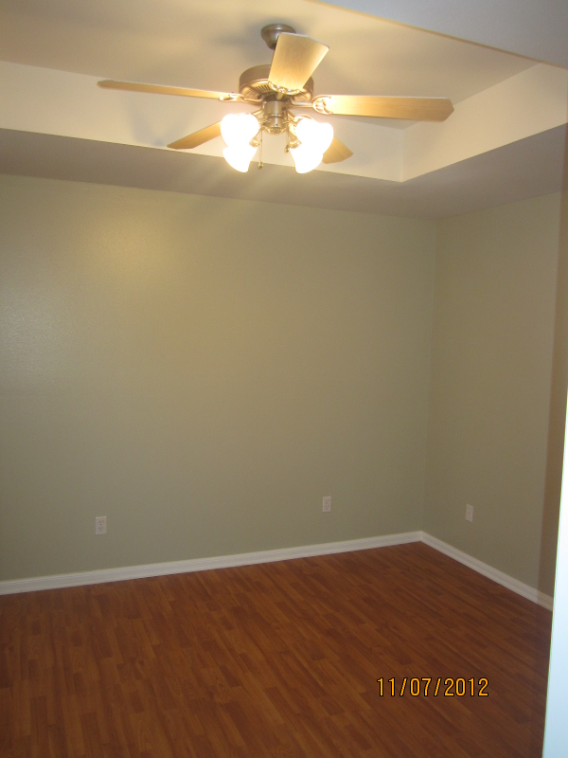 512 E Walker Ave #NA - Photo 5 of 9