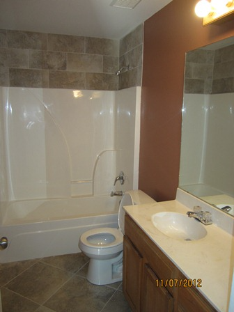 512 E Walker Ave #NA - Photo 7 of 9