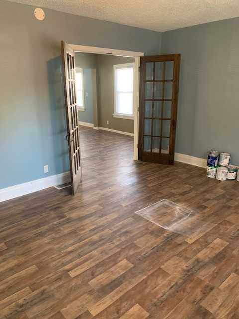 80 10th St - Photo 4 of 16