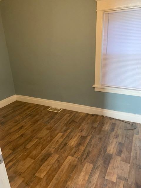 80 10th St - Photo 7 of 16