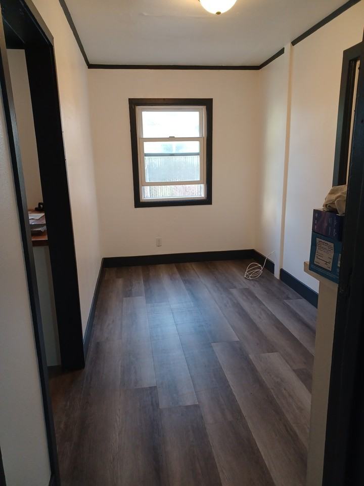 233 Leland Ave #NA - Photo 4 of 17