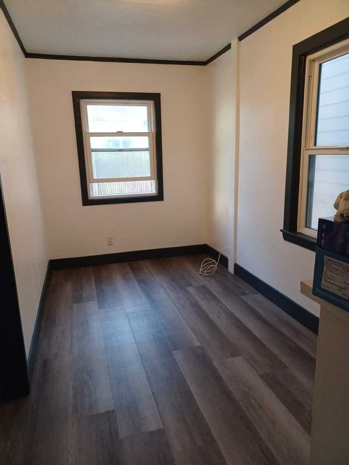 233 Leland Ave #NA - Photo 7 of 17