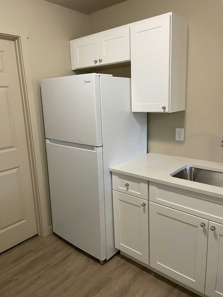 906 Ross St #2 - Photo 5 of 11