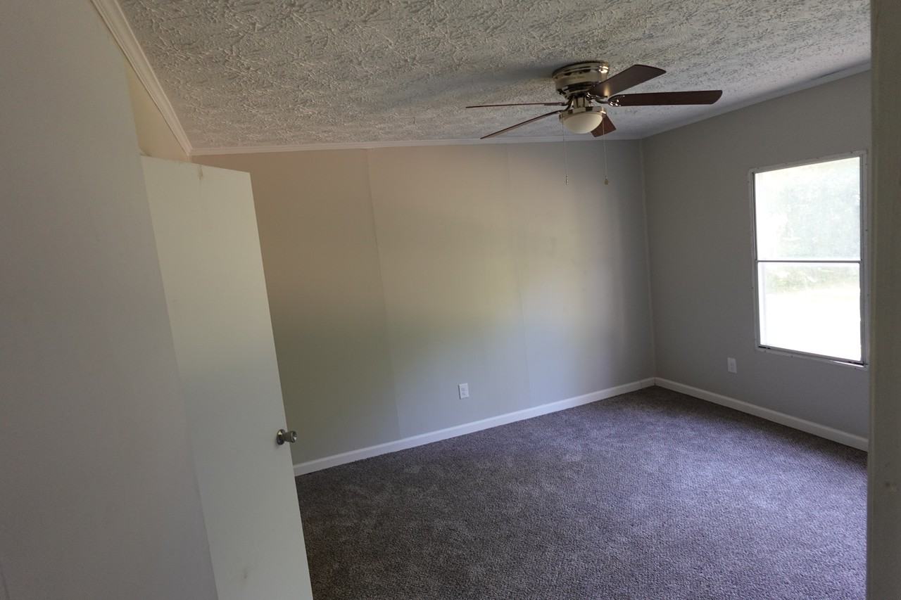 203 1st St #NA - Photo 7 of 29