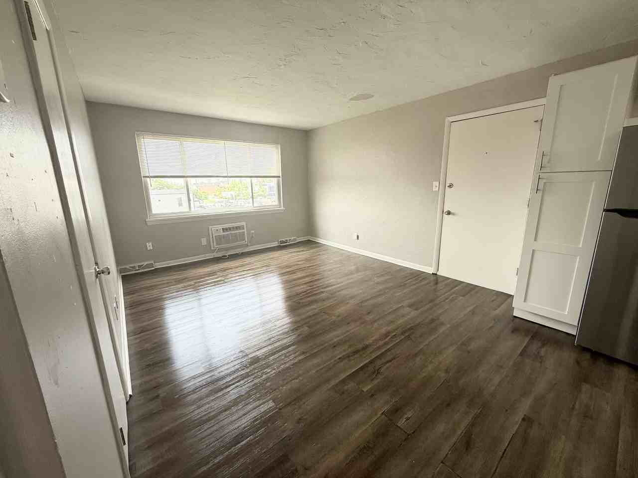 21955 Miles Rd #B6 - Photo 2 of 4