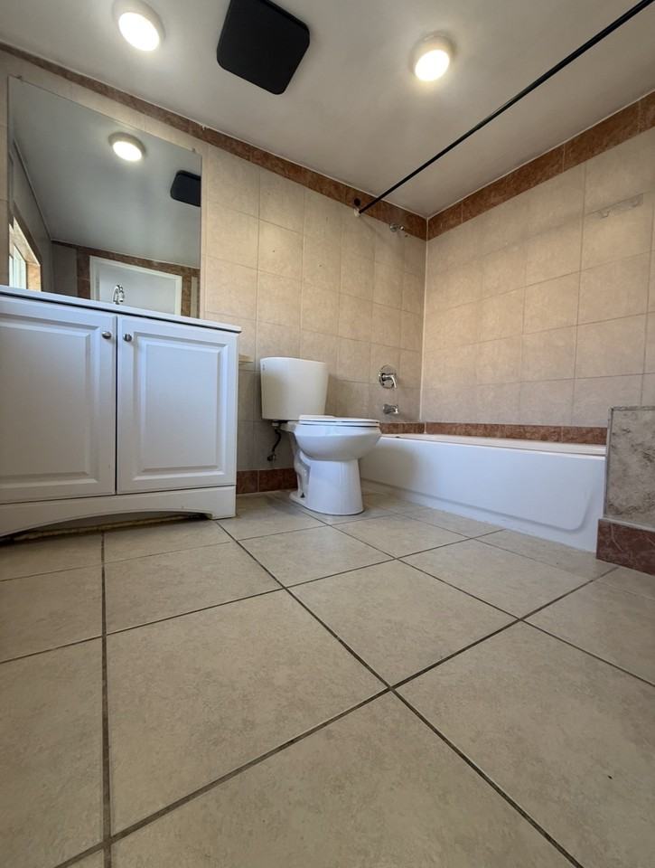 830 N Modena St #NA - Photo 2 of 20
