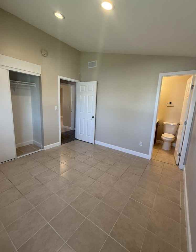 830 N Modena St #NA - Photo 4 of 20