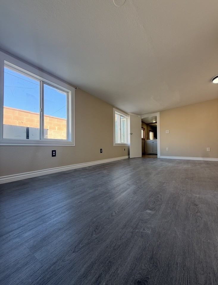830 N Modena St #NA - Photo 5 of 20