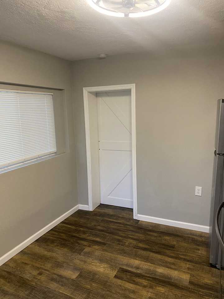 5149 Tangelo Dr #B - Photo 4 of 12
