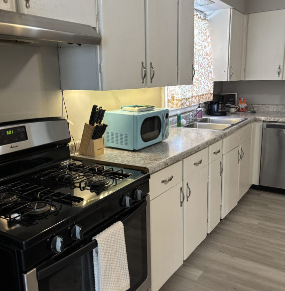 204 S Lincoln St #NA - Photo 3 of 10
