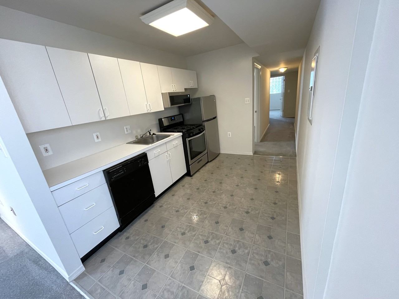770 S 2nd St #2B - Photo 7 of 19