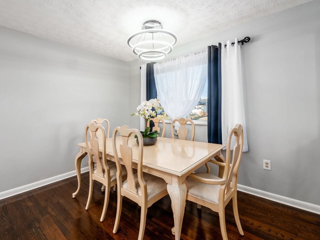 2545 Vanderberg Ave #NA - Photo 6 of 26