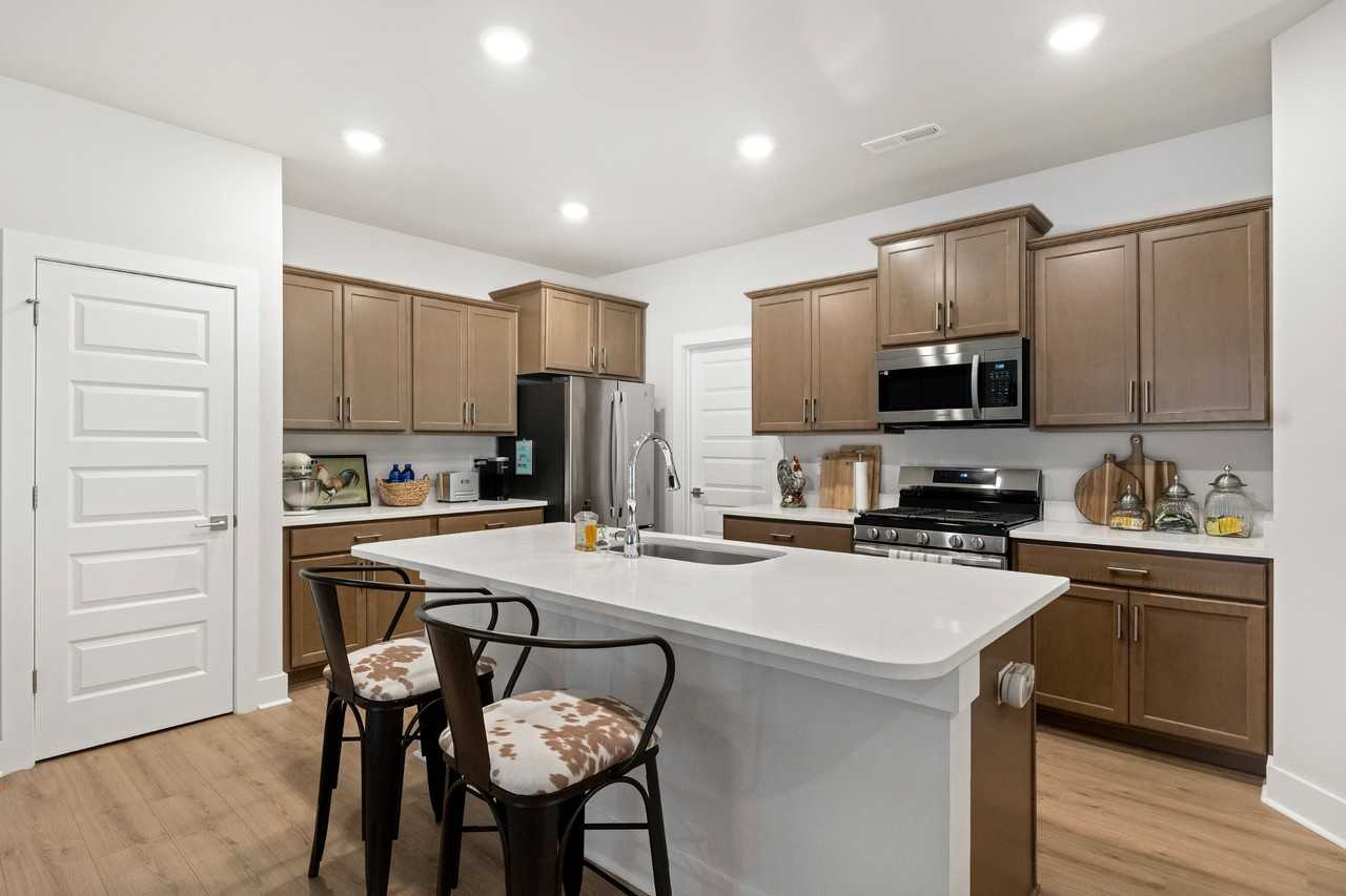 9520 Hampton Oak Dr Se #NA - Photo 5 of 19