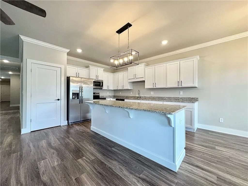 837 Ne Heights Ln #NA - Photo 4 of 30