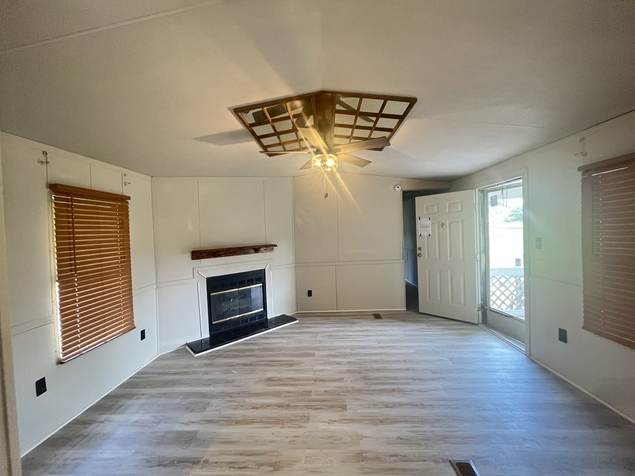 569 Berry Shoals Rd #NA - Photo 3 of 10