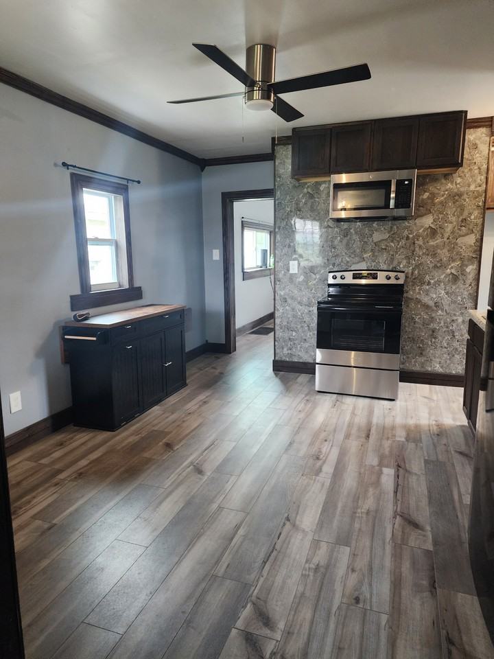 426 3rd St #NA - Photo 3 of 12