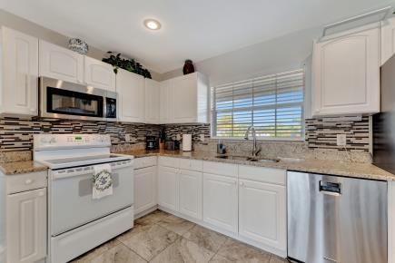 2916 Woodcrest Dr #NA - Photo 6 of 16