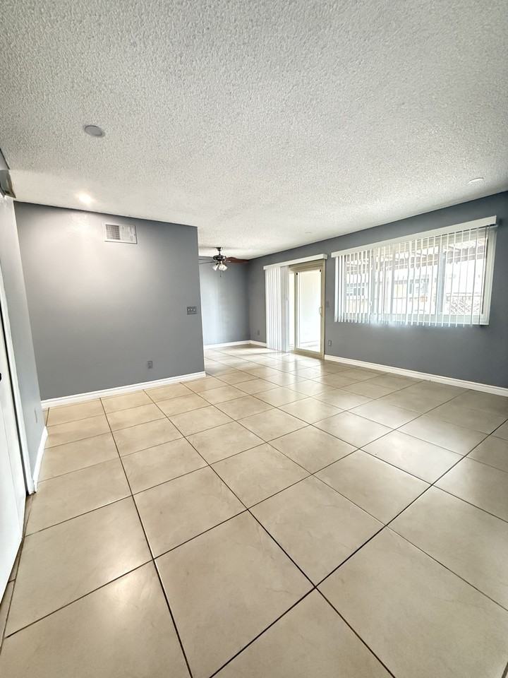 1572 Oro Vista Rd #276 - Photo 6 of 18