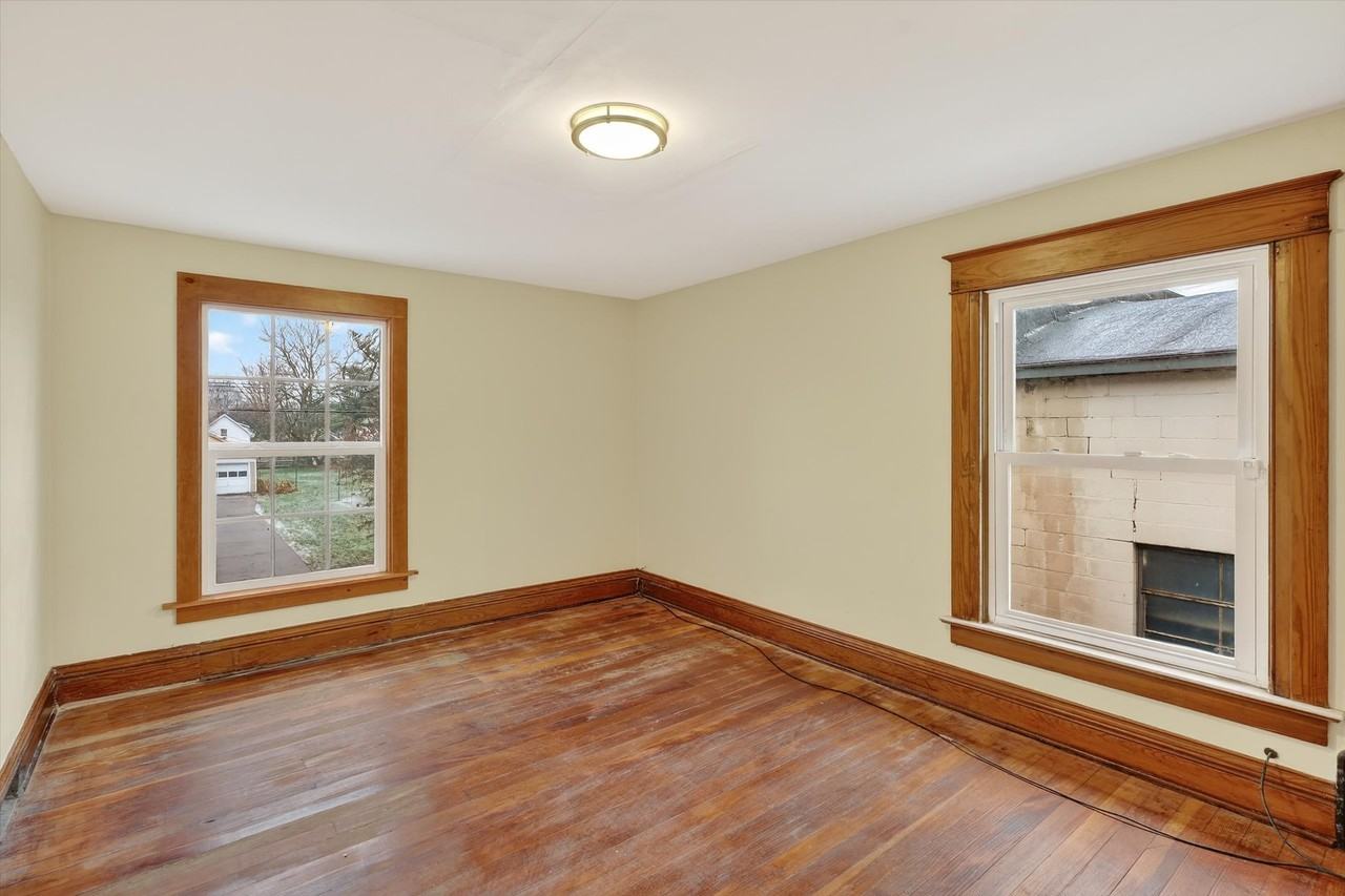 1102 Clark St #NA - Photo 2 of 12